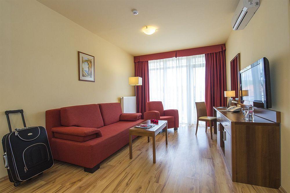 Kehida Family Resort Kehidakustány Dış mekan fotoğraf