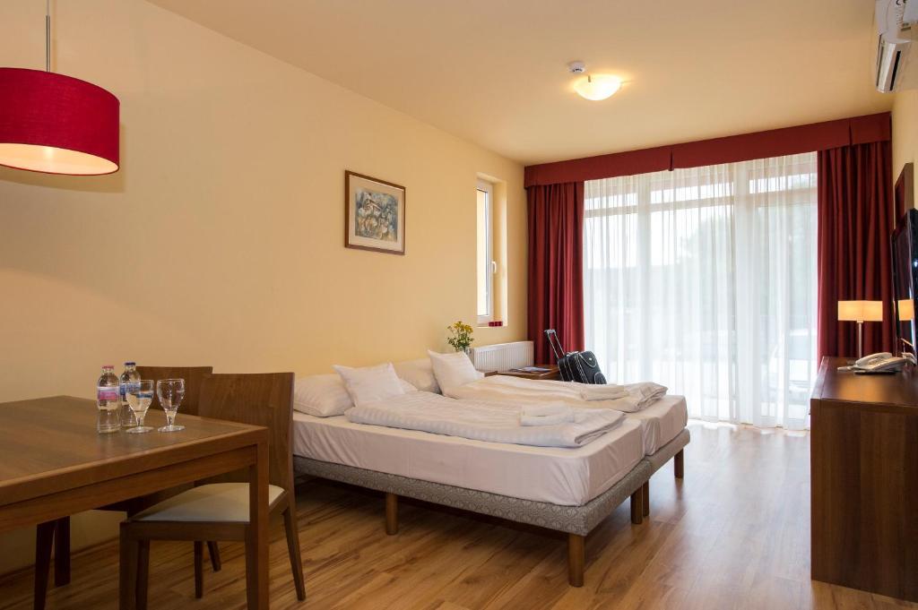 Kehida Family Resort Kehidakustány Oda fotoğraf